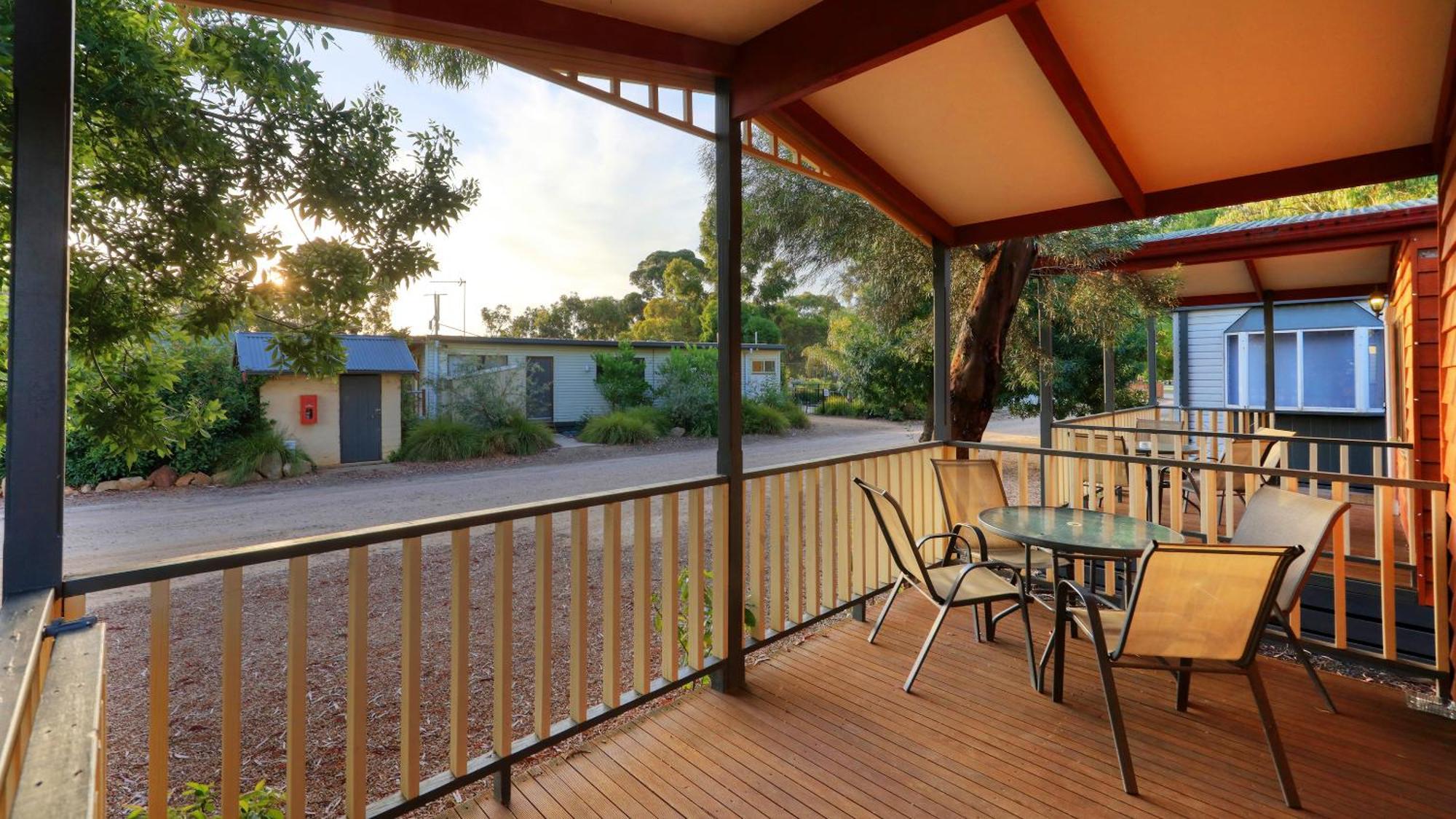 Yarrawonga Riverlands Tourist Park Oda fotoğraf