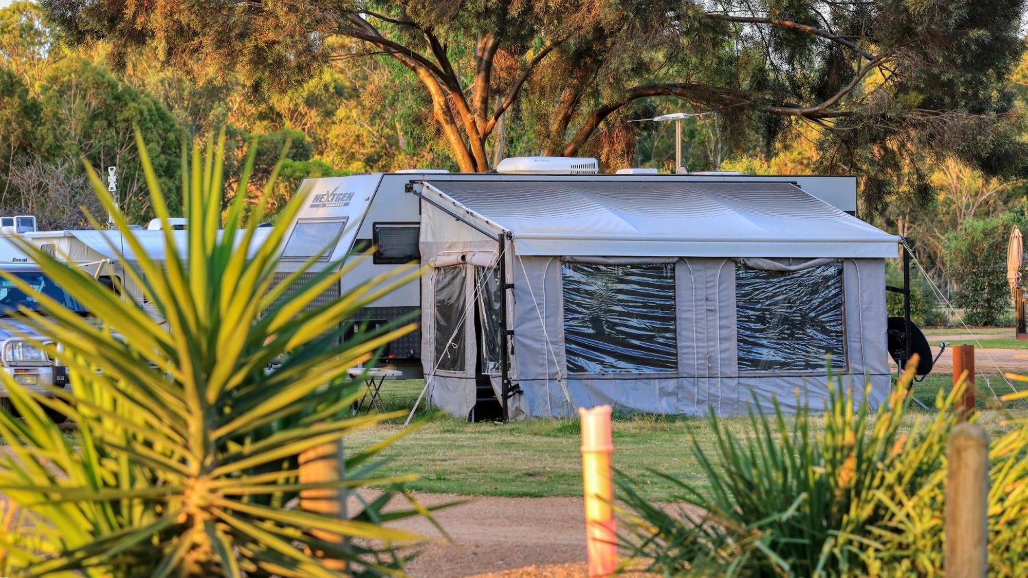 Yarrawonga Riverlands Tourist Park Dış mekan fotoğraf